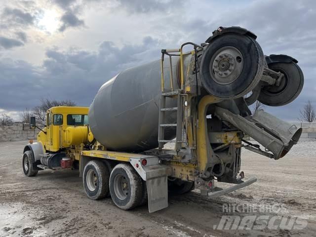 Kenworth W900 Andre lastebiler