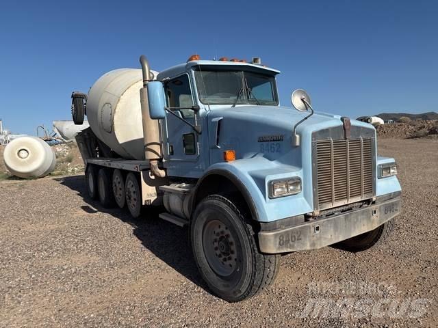 Kenworth W900 Andre lastebiler