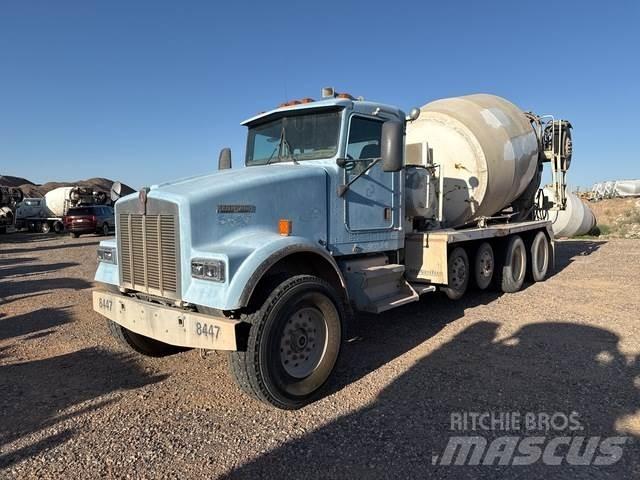 Kenworth W900 Andre lastebiler