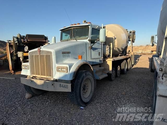 Kenworth W900 Andre lastebiler