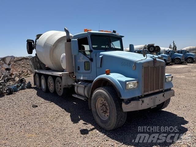 Kenworth W900 Andre lastebiler