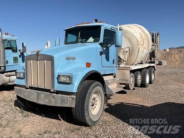 Kenworth W900 Andre lastebiler
