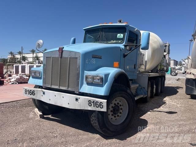 Kenworth W900 Andre lastebiler
