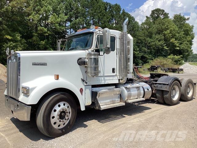 Kenworth W900 Trekkvogner