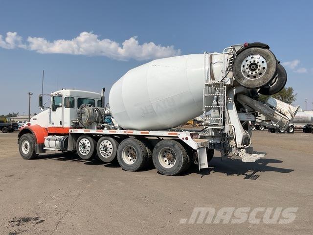 Kenworth W900 Andre lastebiler