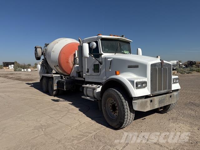 Kenworth W900 Andre lastebiler