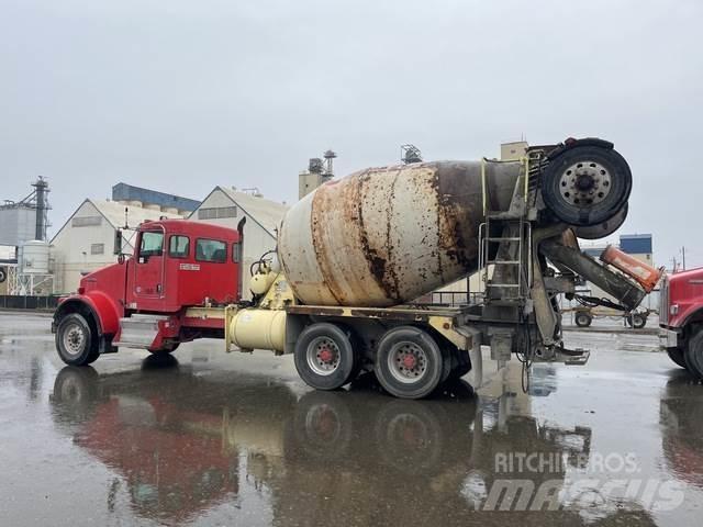 Kenworth W900B Andre lastebiler