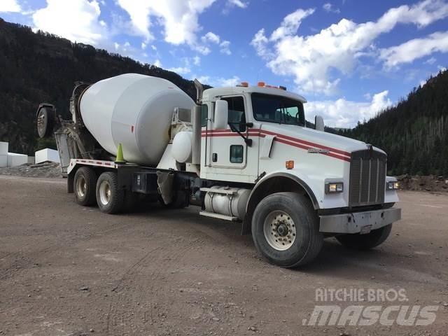 Kenworth W900B Andre lastebiler