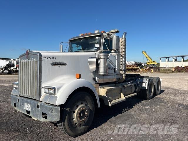 Kenworth W900L Trekkvogner