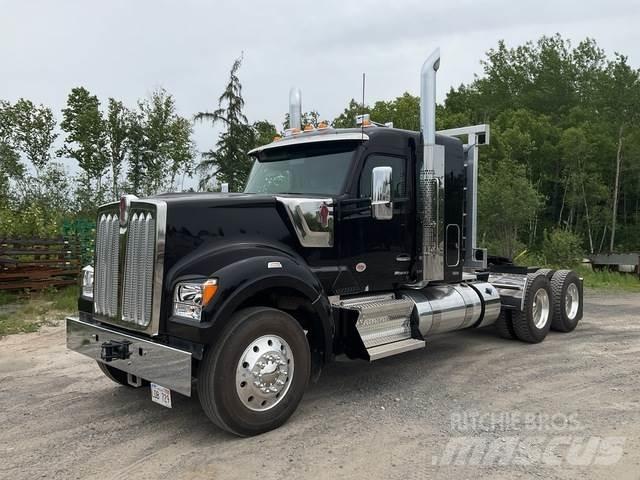 Kenworth W990 Trekkvogner