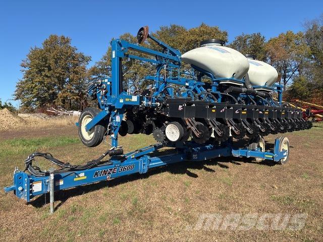 Kinze 3600 Sette- og Plantemaskiner