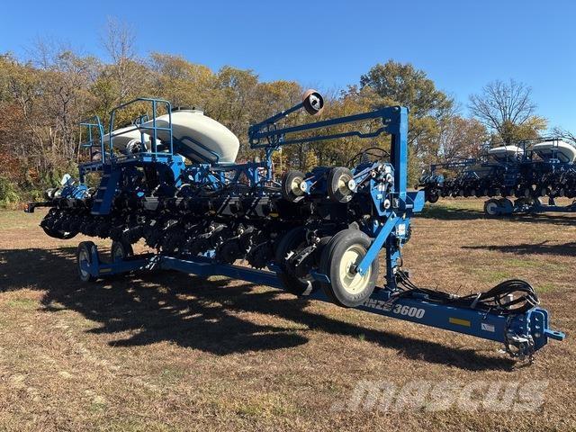 Kinze 3600 Sette- og Plantemaskiner