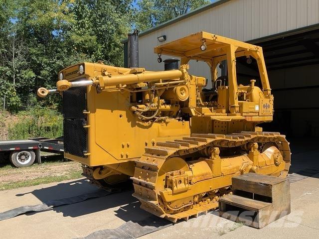 Komatsu D155-A Dozere Beltegående