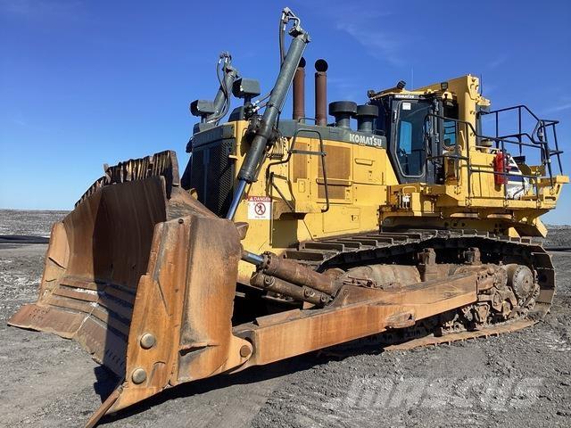 Komatsu D375A Dozere Beltegående