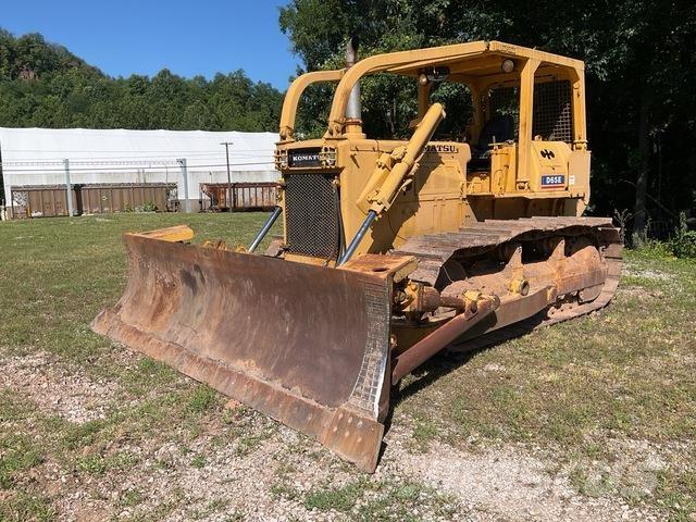 Komatsu D65E-6 Dozere Beltegående