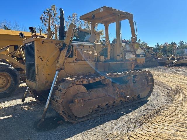 Komatsu D68E-1 Dozere Beltegående