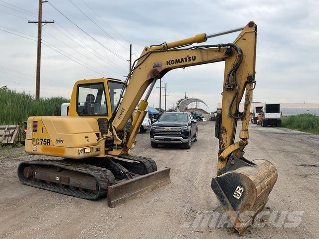 Komatsu PC75R Beltegraver