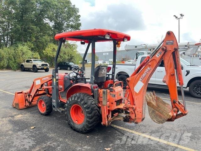 Kubota B26 Traktorgravere