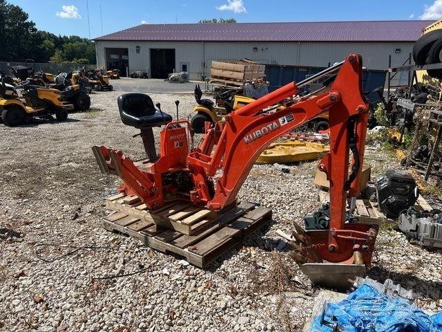Kubota BH77 Traktorgravere