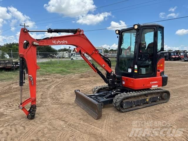 Kubota KX033-4 Beltegraver