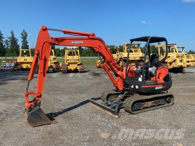Kubota KX121-3 Beltegraver