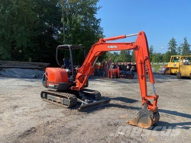 Kubota KX121-3 Beltegraver