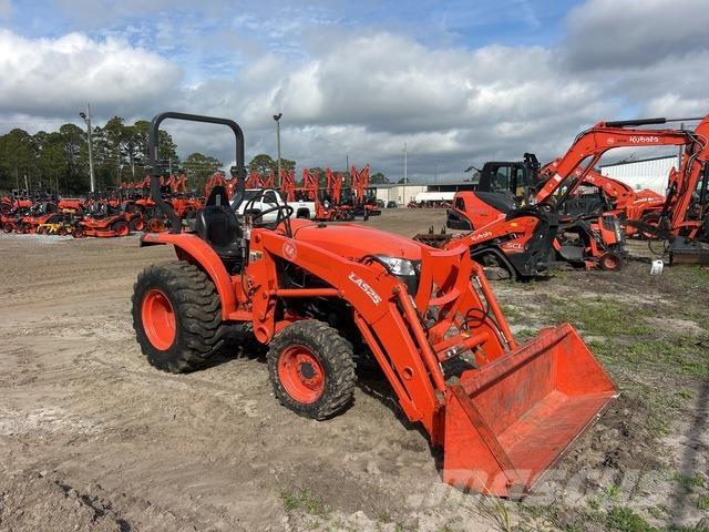 Kubota L3301DT Kompakttraktorer