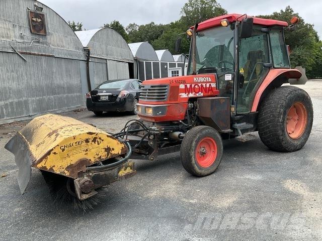 Kubota M4900 Traktorer