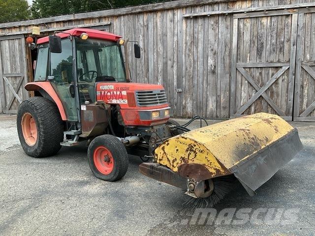 Kubota M4900 Traktorer