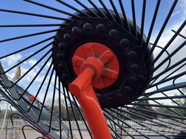 Kuhn SR110 GII Raker og høyvendere