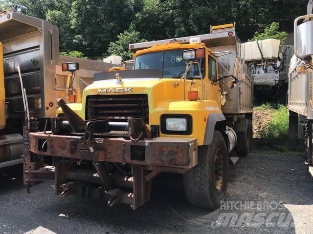 Mack 600 Snøploger- og skjær