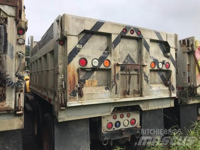 Mack 700 Snøploger- og skjær
