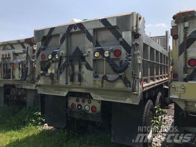 Mack 700 Snøploger- og skjær