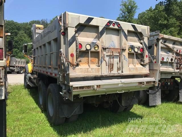 Mack 700 Snøploger- og skjær