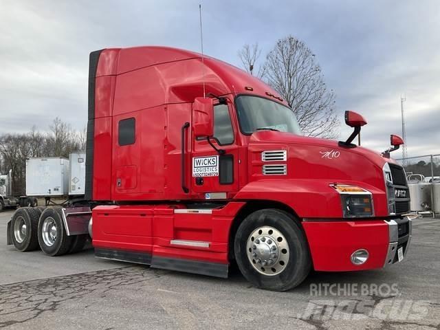 Mack AN64T Trekkvogner