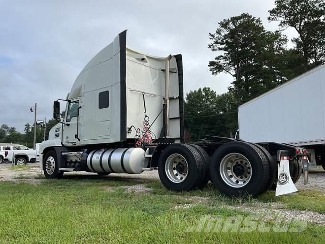 Mack AN64T Trekkvogner