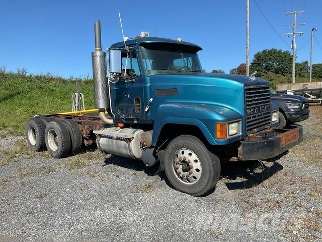 Mack CH613 Førerhus og Interiør