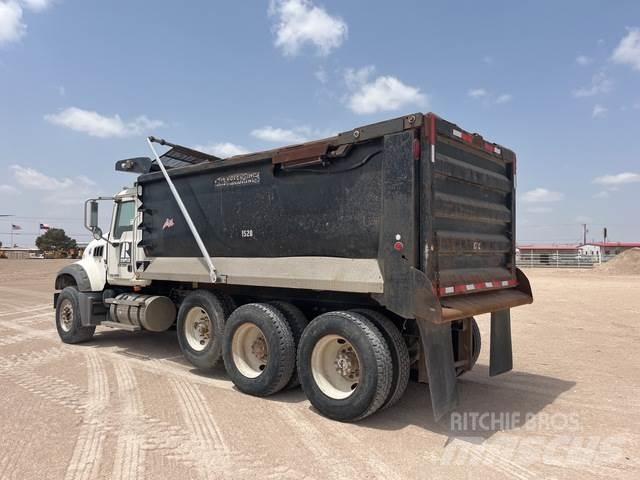 Mack CTP713 Tippbil