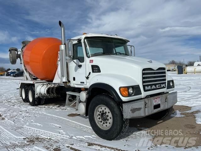 Mack CV513 Andre lastebiler