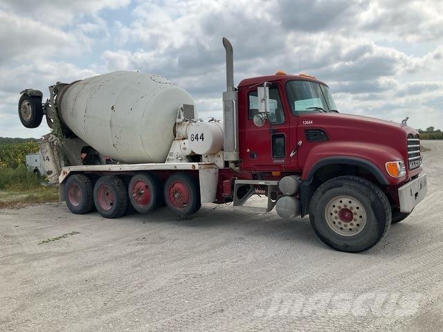 Mack CV513 Andre lastebiler