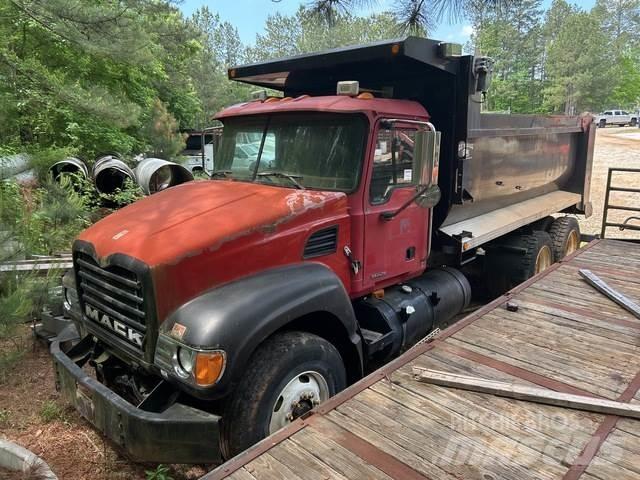 Mack CV700 Tippbil