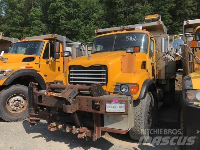Mack CV700 Tippbil