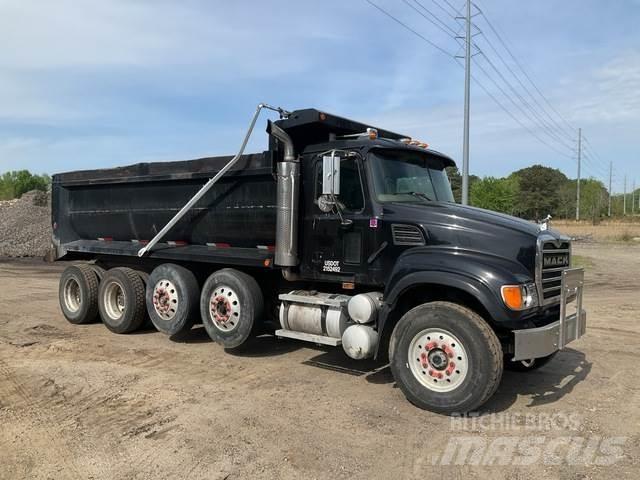 Mack CV713 Tippbil