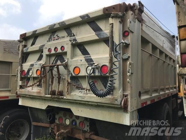Mack CV713 Tippbil