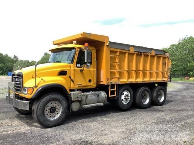 Mack CV713 Tippbil