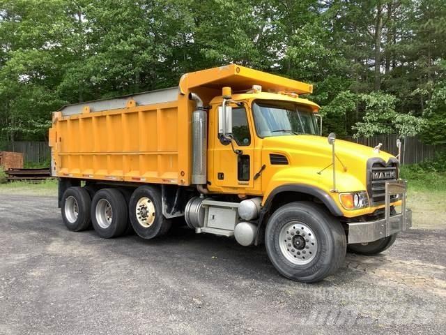 Mack CV713 Tippbil
