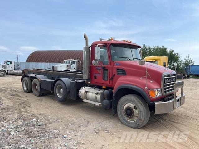 Mack CV713 Liftdumper biler