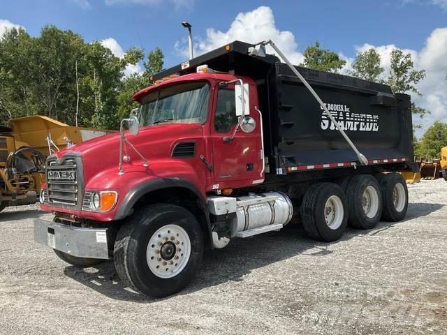 Mack CV713 Tippbil