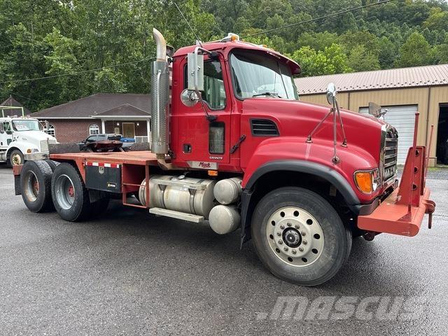 Mack CV713 Trekkvogner