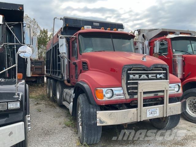 Mack CV713 Tippbil
